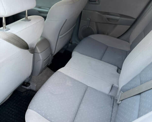 Синий Мазда 3, объемом двигателя 1.3 л и пробегом 222 тыс. км за 2500 $, фото 9 на Automoto.ua