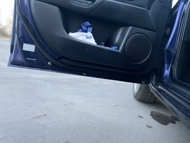 Синій Мазда 3, об'ємом двигуна 1.6 л та пробігом 280 тис. км за 4500 $, фото 21 на Automoto.ua