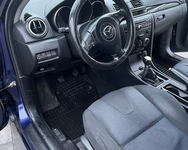 Синій Мазда 3, об'ємом двигуна 1.56 л та пробігом 362 тис. км за 3000 $, фото 11 на Automoto.ua