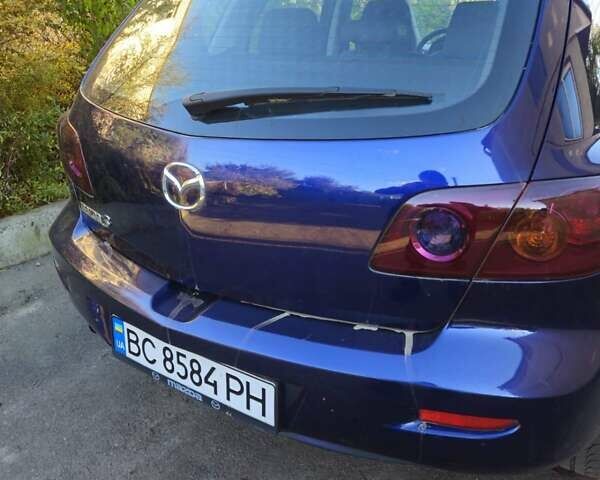 Синий Мазда 3, объемом двигателя 1.6 л и пробегом 220 тыс. км за 3750 $, фото 4 на Automoto.ua