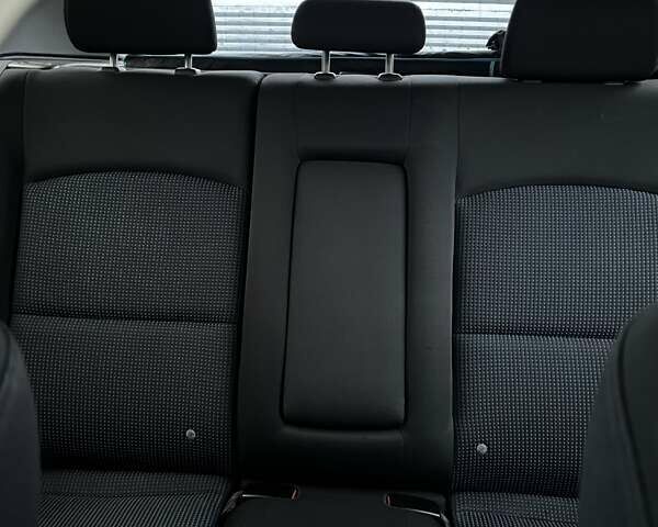 Синій Мазда 3, об'ємом двигуна 1.56 л та пробігом 362 тис. км за 3000 $, фото 25 на Automoto.ua