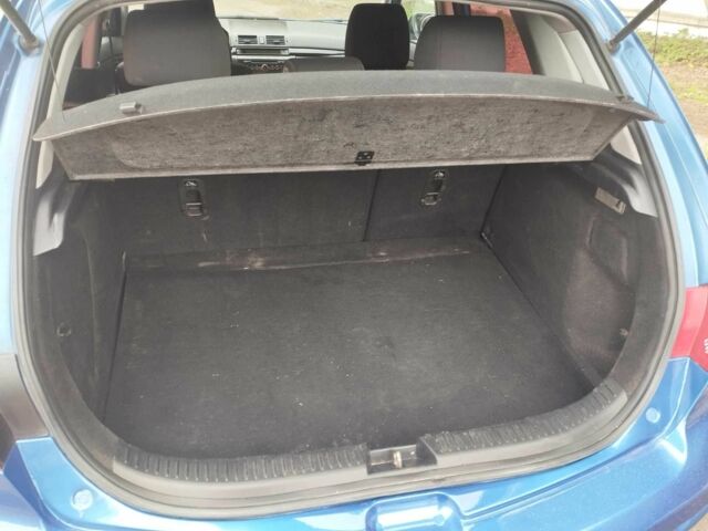 Синий Мазда 3, объемом двигателя 1.6 л и пробегом 280 тыс. км за 3900 $, фото 15 на Automoto.ua