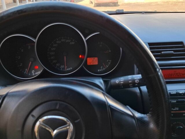 Синій Мазда 3, об'ємом двигуна 1.6 л та пробігом 288 тис. км за 3900 $, фото 7 на Automoto.ua