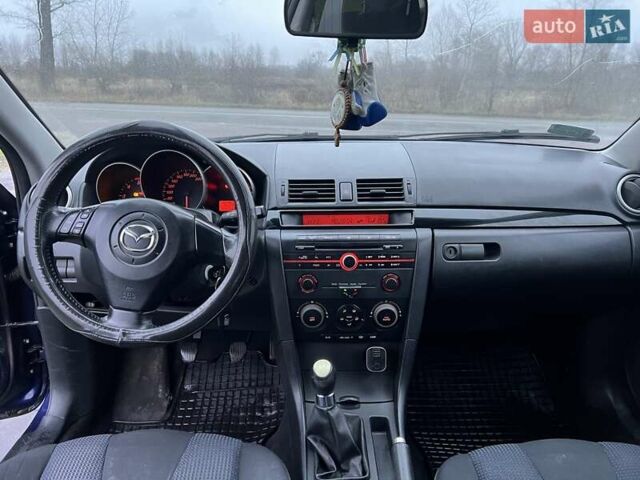 Синій Мазда 3, об'ємом двигуна 1.56 л та пробігом 362 тис. км за 3000 $, фото 12 на Automoto.ua