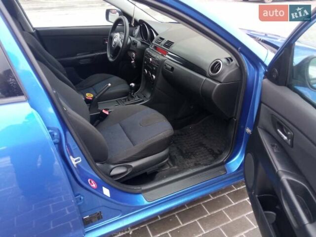 Синій Мазда 3, об'ємом двигуна 1.6 л та пробігом 288 тис. км за 3000 $, фото 12 на Automoto.ua