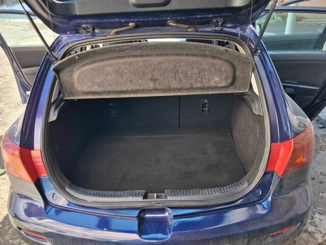 Синій Мазда 3, об'ємом двигуна 1.6 л та пробігом 288 тис. км за 3900 $, фото 13 на Automoto.ua