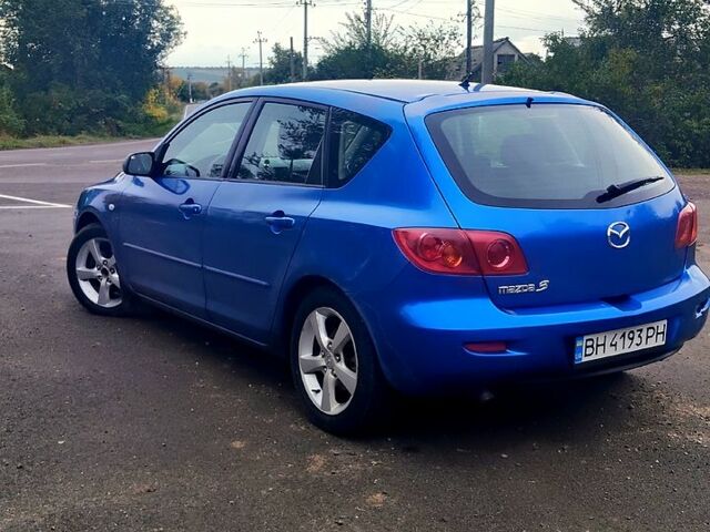 Синій Мазда 3, об'ємом двигуна 1.6 л та пробігом 372 тис. км за 4600 $, фото 3 на Automoto.ua