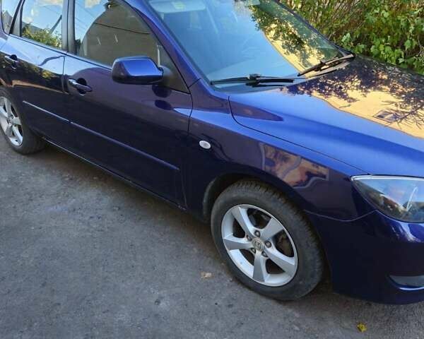 Синий Мазда 3, объемом двигателя 1.6 л и пробегом 220 тыс. км за 3750 $, фото 10 на Automoto.ua