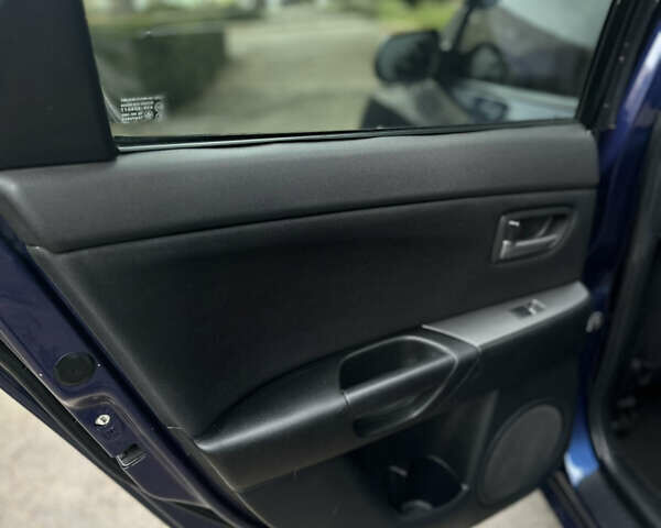 Синий Мазда 3, объемом двигателя 1.6 л и пробегом 237 тыс. км за 3950 $, фото 30 на Automoto.ua