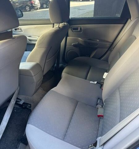 Синій Мазда 3, об'ємом двигуна 1.35 л та пробігом 183 тис. км за 2999 $, фото 8 на Automoto.ua