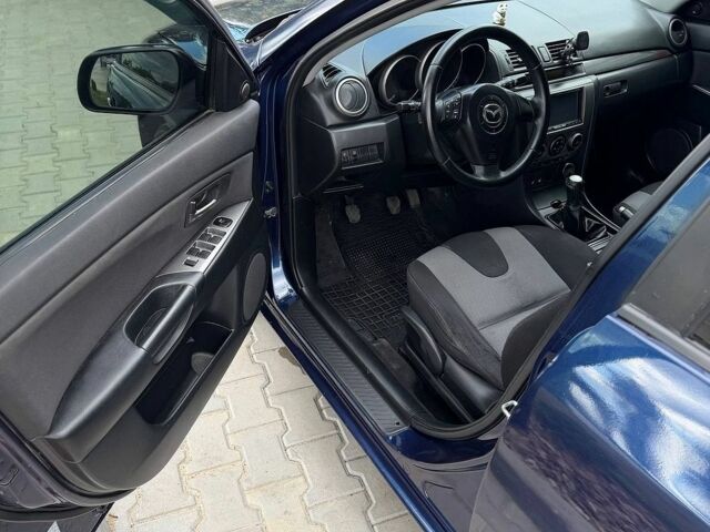 Синий Мазда 3, объемом двигателя 1.6 л и пробегом 246 тыс. км за 4200 $, фото 10 на Automoto.ua
