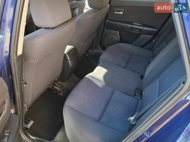 Синій Мазда 3, об'ємом двигуна 1.6 л та пробігом 288 тис. км за 3900 $, фото 10 на Automoto.ua