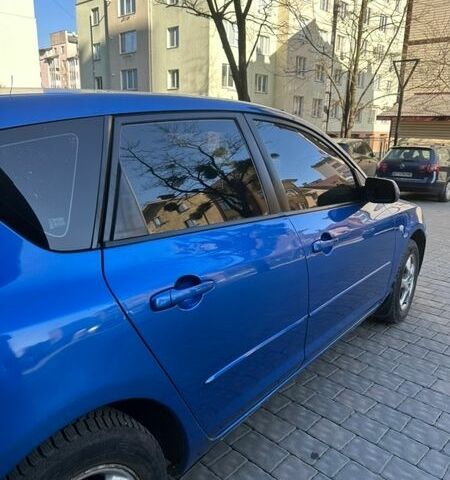 Синій Мазда 3, об'ємом двигуна 1.35 л та пробігом 183 тис. км за 2999 $, фото 4 на Automoto.ua