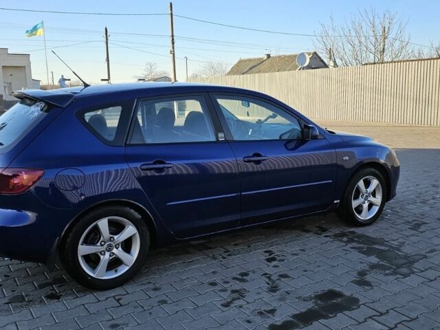 Синій Мазда 3, об'ємом двигуна 1.6 л та пробігом 360 тис. км за 4200 $, фото 1 на Automoto.ua