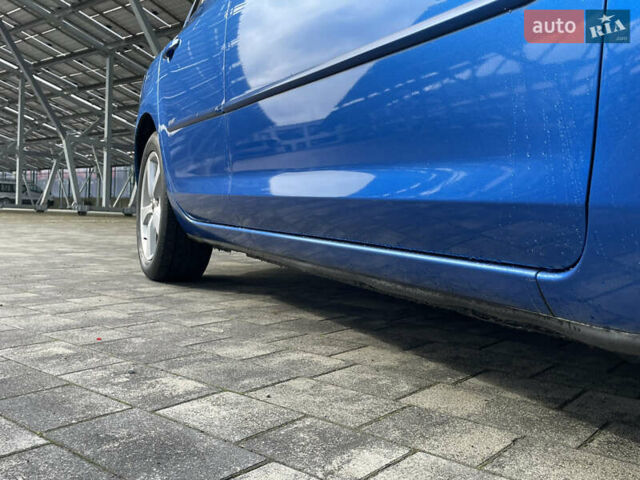 Синій Мазда 3, об'ємом двигуна 1.6 л та пробігом 207 тис. км за 4380 $, фото 12 на Automoto.ua