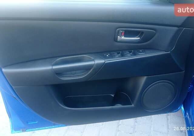 Синій Мазда 3, об'ємом двигуна 1.6 л та пробігом 280 тис. км за 4700 $, фото 28 на Automoto.ua