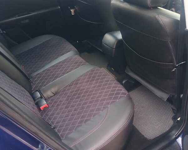 Синій Мазда 3, об'ємом двигуна 1.6 л та пробігом 224 тис. км за 6000 $, фото 2 на Automoto.ua