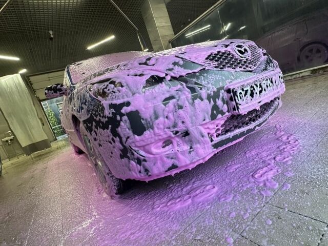 Синий Мазда 3, объемом двигателя 2 л и пробегом 3 тыс. км за 1989 $, фото 2 на Automoto.ua