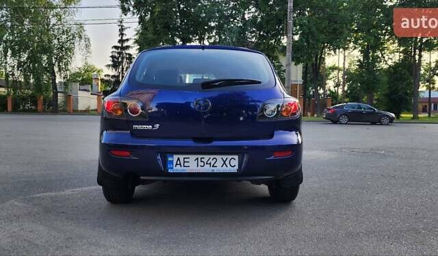 Синий Мазда 3, объемом двигателя 1.6 л и пробегом 275 тыс. км за 4999 $, фото 6 на Automoto.ua