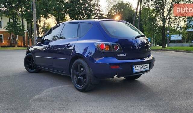 Синий Мазда 3, объемом двигателя 1.6 л и пробегом 275 тыс. км за 4999 $, фото 7 на Automoto.ua