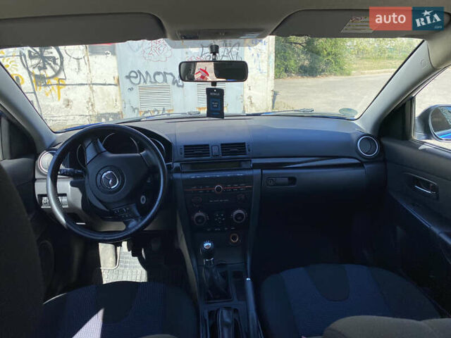 Синій Мазда 3, об'ємом двигуна 1.6 л та пробігом 182 тис. км за 4000 $, фото 15 на Automoto.ua