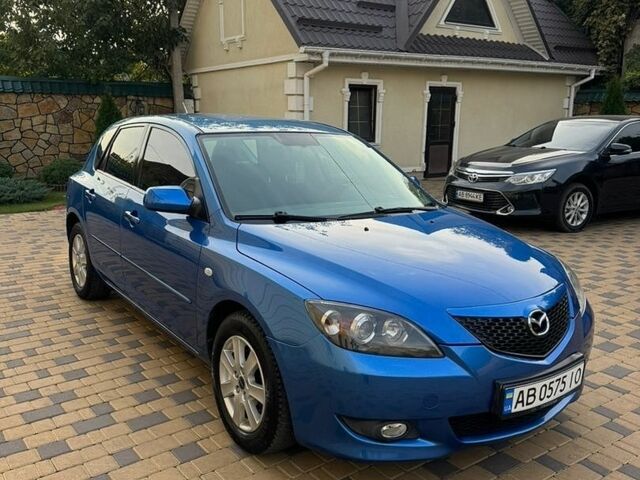 Синий Мазда 3, объемом двигателя 1.6 л и пробегом 268 тыс. км за 4550 $, фото 2 на Automoto.ua
