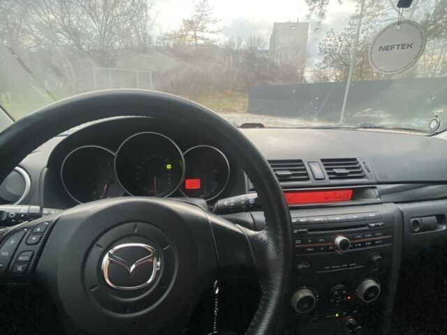 Синий Мазда 3, объемом двигателя 1.6 л и пробегом 140 тыс. км за 4500 $, фото 3 на Automoto.ua