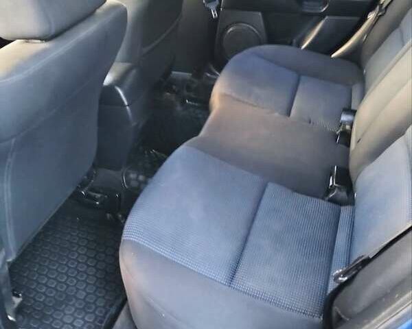 Синий Мазда 3, объемом двигателя 1.6 л и пробегом 220 тыс. км за 3600 $, фото 8 на Automoto.ua