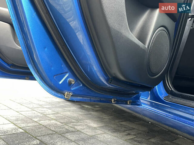 Синій Мазда 3, об'ємом двигуна 1.6 л та пробігом 207 тис. км за 4380 $, фото 23 на Automoto.ua