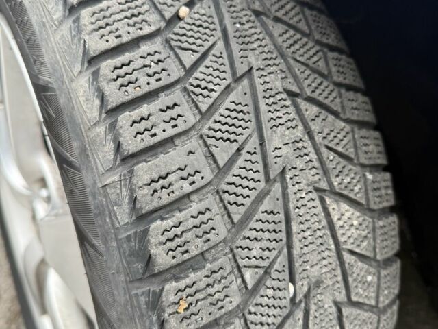 Синий Мазда 3, объемом двигателя 1.6 л и пробегом 252 тыс. км за 2950 $, фото 13 на Automoto.ua