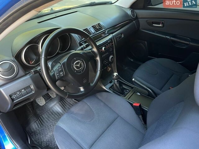 Синий Мазда 3, объемом двигателя 1.6 л и пробегом 280 тыс. км за 4400 $, фото 17 на Automoto.ua