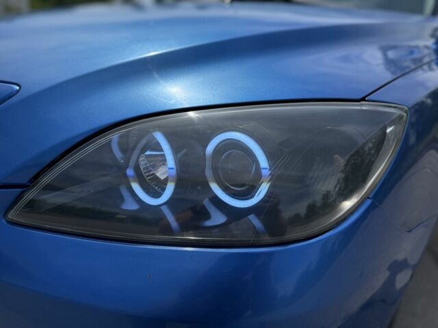 Синий Мазда 3, объемом двигателя 1.6 л и пробегом 252 тыс. км за 2950 $, фото 2 на Automoto.ua