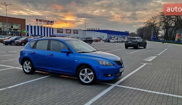 Синій Мазда 3, об'ємом двигуна 1.6 л та пробігом 205 тис. км за 4600 $, фото 5 на Automoto.ua