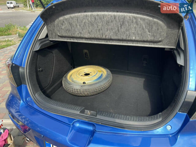 Синій Мазда 3, об'ємом двигуна 1.6 л та пробігом 175 тис. км за 5750 $, фото 20 на Automoto.ua