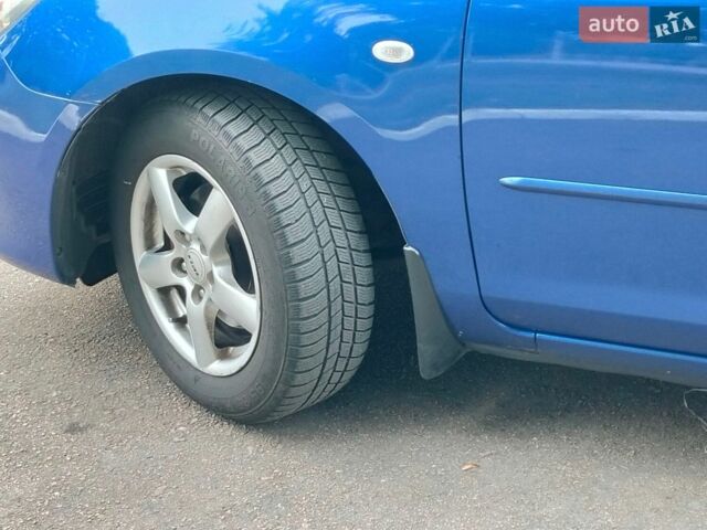 Синій Мазда 3, об'ємом двигуна 1.56 л та пробігом 270 тис. км за 4500 $, фото 12 на Automoto.ua