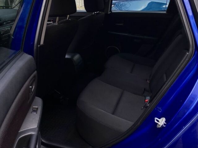 Синій Мазда 3, об'ємом двигуна 1.6 л та пробігом 158 тис. км за 6600 $, фото 4 на Automoto.ua