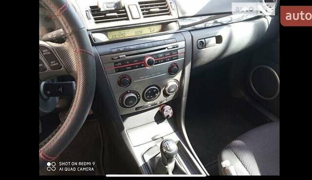 Синий Мазда 3, объемом двигателя 1.6 л и пробегом 172 тыс. км за 5800 $, фото 2 на Automoto.ua