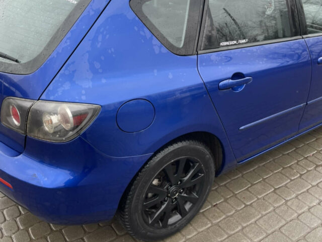 Синий Мазда 3, объемом двигателя 1.6 л и пробегом 216 тыс. км за 3999 $, фото 13 на Automoto.ua