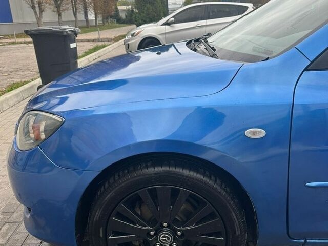 Синий Мазда 3, объемом двигателя 1.6 л и пробегом 361 тыс. км за 4850 $, фото 2 на Automoto.ua
