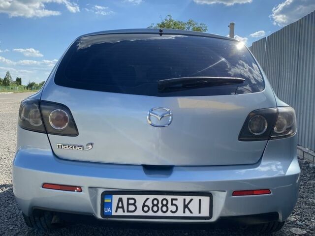 Синий Мазда 3, объемом двигателя 1.6 л и пробегом 318 тыс. км за 5000 $, фото 1 на Automoto.ua