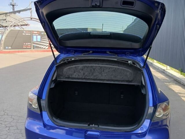 Синий Мазда 3, объемом двигателя 1.6 л и пробегом 158 тыс. км за 6300 $, фото 5 на Automoto.ua