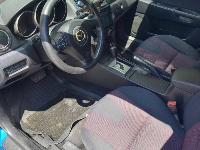 Синий Мазда 3, объемом двигателя 1.6 л и пробегом 117 тыс. км за 5500 $, фото 4 на Automoto.ua