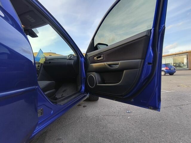 Синій Мазда 3, об'ємом двигуна 1.6 л та пробігом 357 тис. км за 4203 $, фото 2 на Automoto.ua