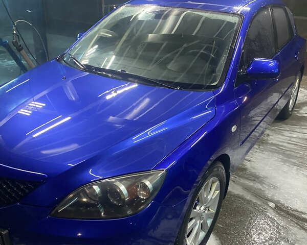 Синий Мазда 3, объемом двигателя 1.6 л и пробегом 255 тыс. км за 5000 $, фото 2 на Automoto.ua
