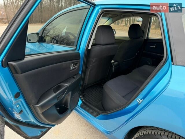 Синий Мазда 3, объемом двигателя 2 л и пробегом 254 тыс. км за 3600 $, фото 12 на Automoto.ua