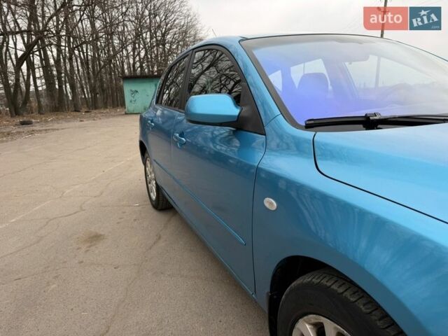 Синий Мазда 3, объемом двигателя 2 л и пробегом 254 тыс. км за 3600 $, фото 16 на Automoto.ua