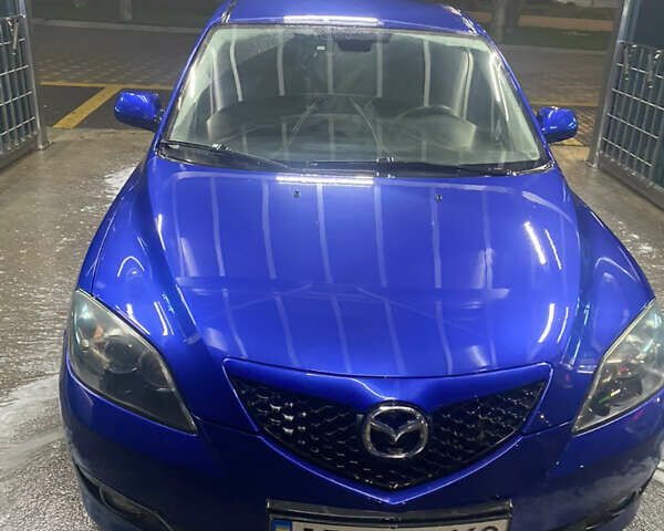 Синий Мазда 3, объемом двигателя 1.6 л и пробегом 255 тыс. км за 5000 $, фото 1 на Automoto.ua