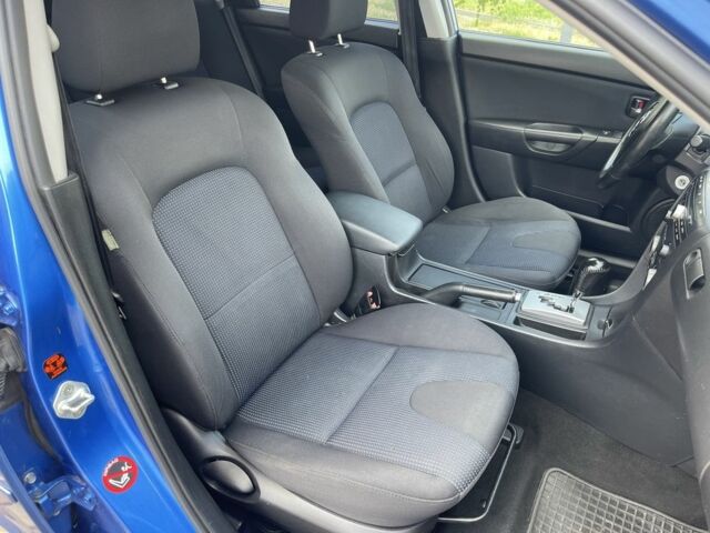 Синий Мазда 3, объемом двигателя 1.6 л и пробегом 175 тыс. км за 5900 $, фото 5 на Automoto.ua