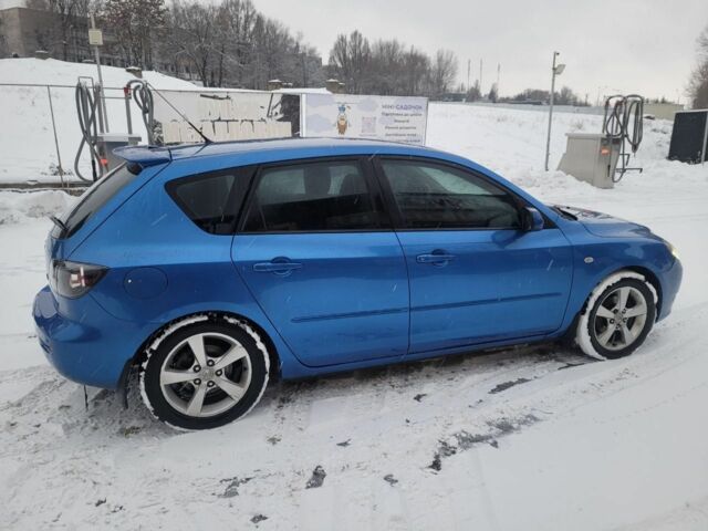 Синий Мазда 3, объемом двигателя 1.6 л и пробегом 139 тыс. км за 5500 $, фото 5 на Automoto.ua
