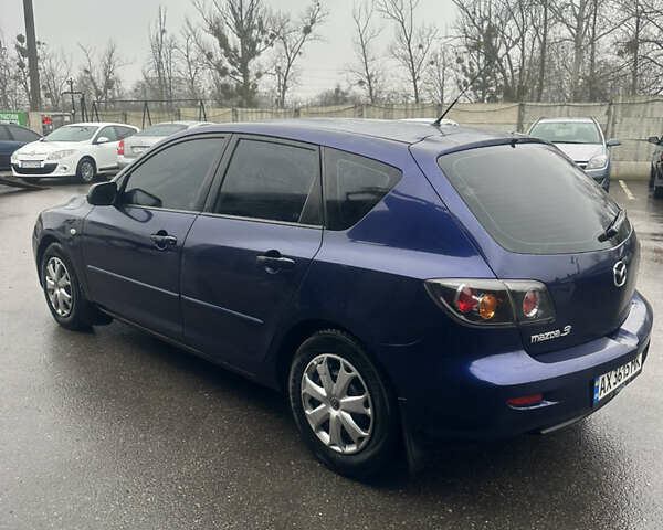 Синій Мазда 3, об'ємом двигуна 1.6 л та пробігом 235 тис. км за 3900 $, фото 4 на Automoto.ua